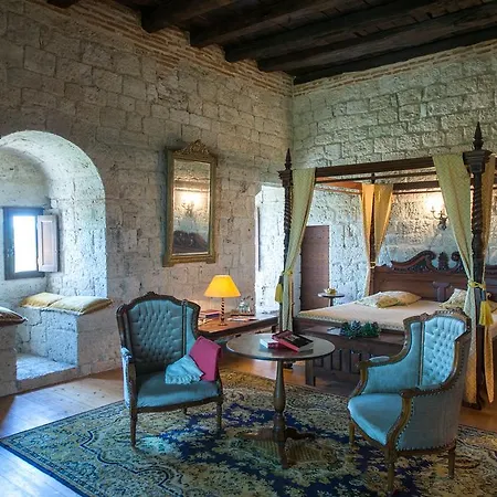 Holiday home Chateau De *